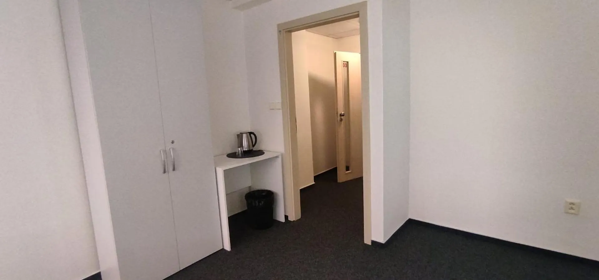 Parkcentrum Lowcost Hotel Near Center Of Ostrawa Czechy